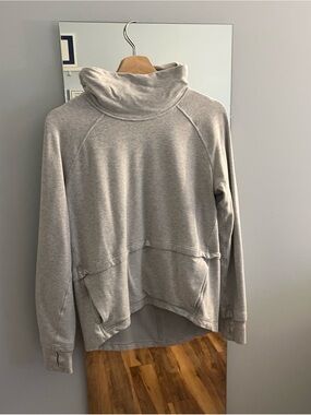 Lululemon cotton blend gray mock neck sweatshirt (size 4)